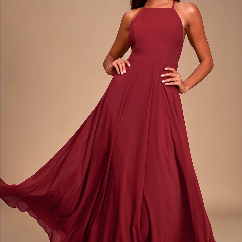 NWT Lulu’s Mythical Red Maxi Dress SMALL